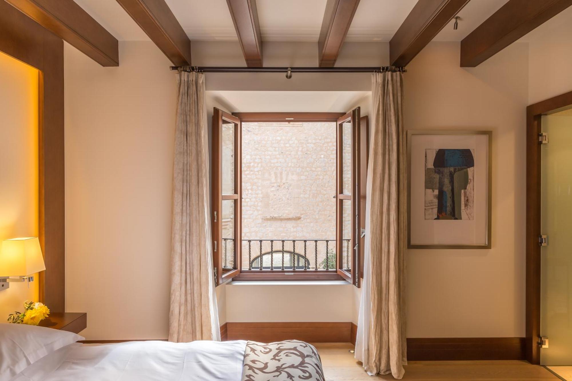 Castell Son Claret - The Leading Hotels Of The World Es Capdella Exterior photo