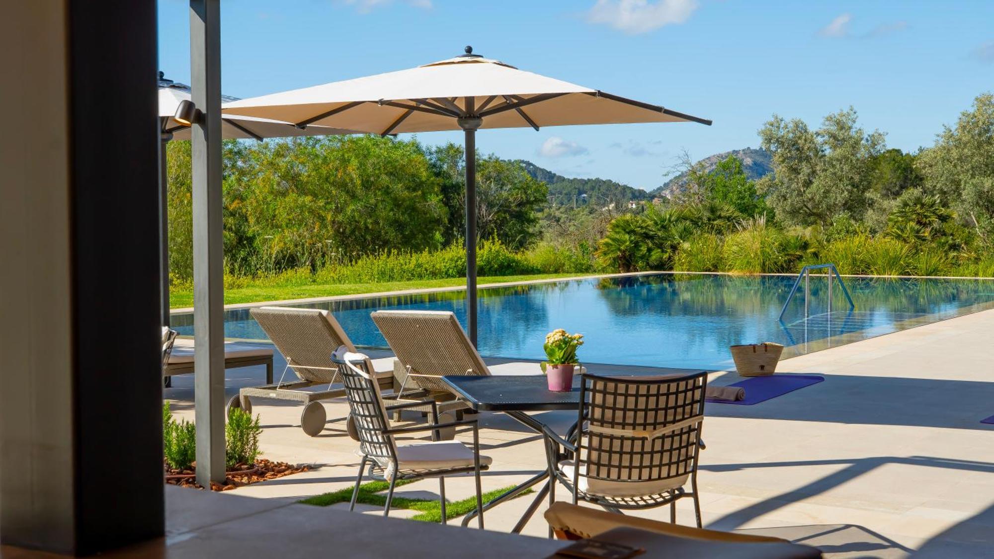 Castell Son Claret - The Leading Hotels Of The World Es Capdella Exterior photo
