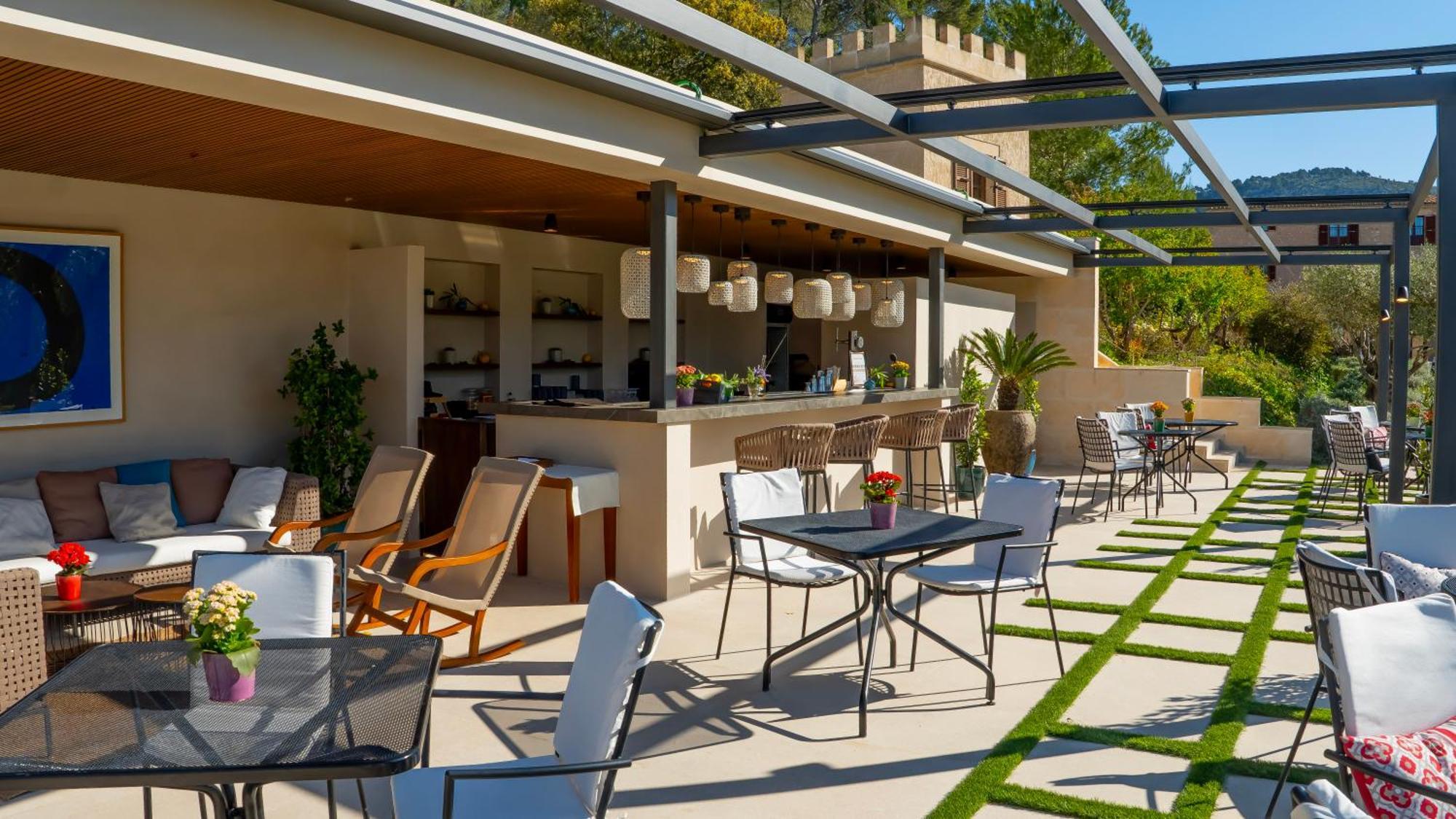 Castell Son Claret - The Leading Hotels Of The World Es Capdella Exterior photo