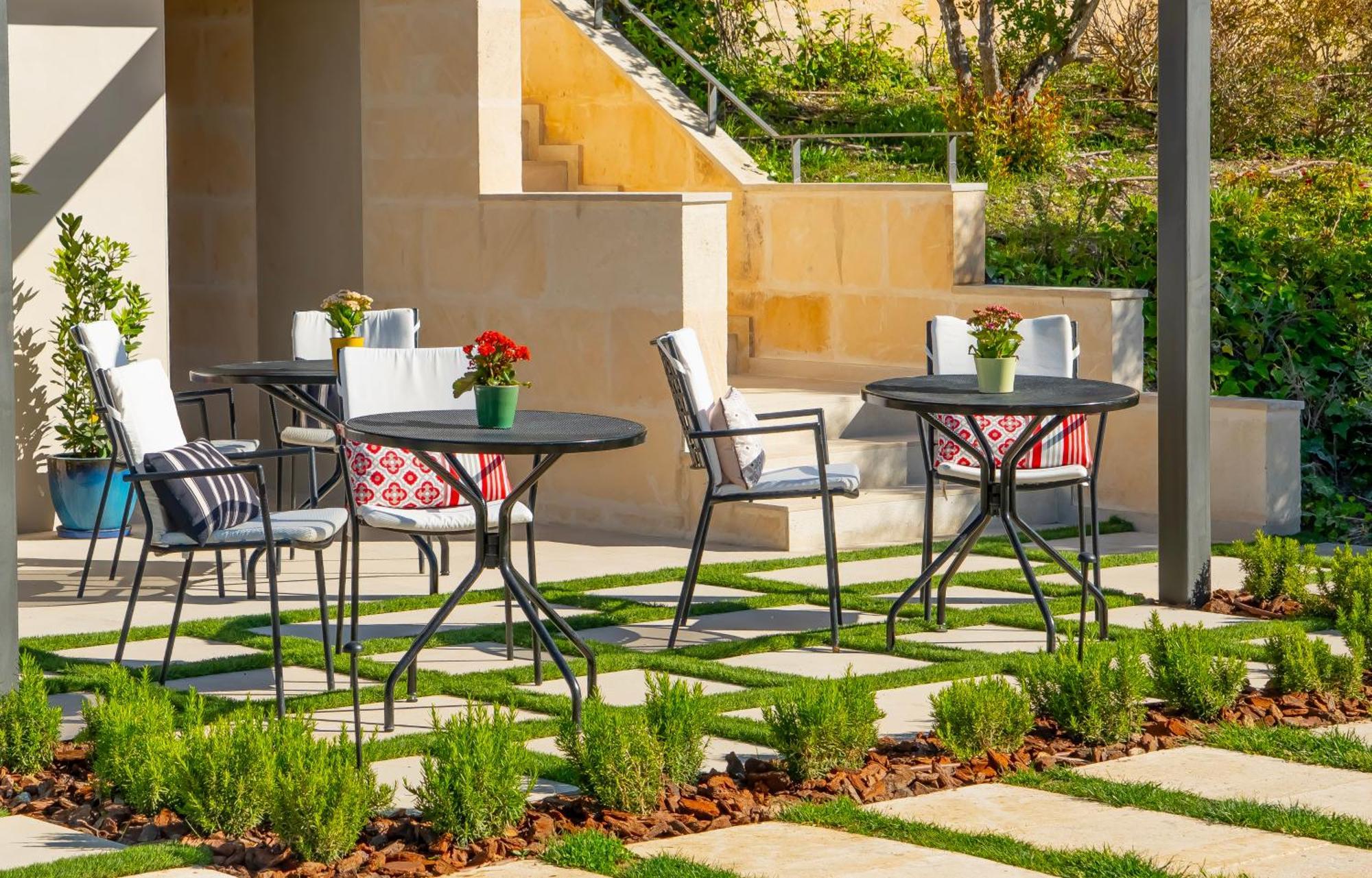 Castell Son Claret - The Leading Hotels Of The World Es Capdella Exterior photo